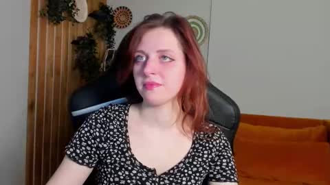 FreyaVey online show from February 6, 5:34 am