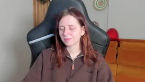 FreyaVey online show from February 16, 5:36 am