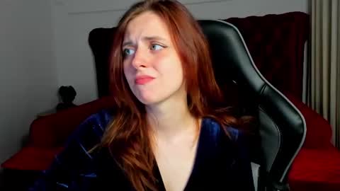 FreyaVeys online show from June 18, 5:08 am