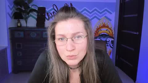 Snapshot of fridatander chatting on March 8, 4:06 pm Frida Tander online show from March 8, 4:06 pm