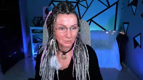 Snapshot of fridatander chatting on September 25, 1:59 pm Frida Tander online show from September 25, 1:59 pm