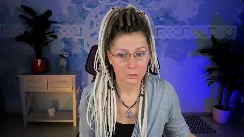 Frida Tander online show from January 19, 3:10 am