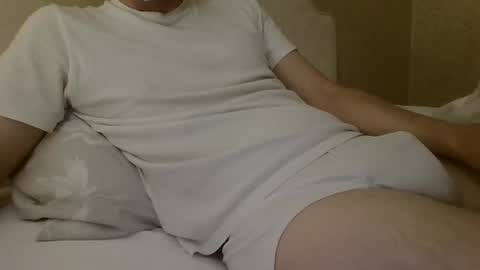 friendly_frank_18 online show from September 21, 10:22 pm