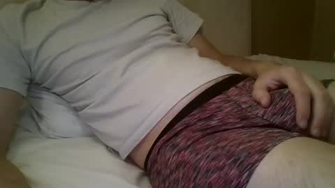 friendly_frank_18 online show from November 7, 12:43 am