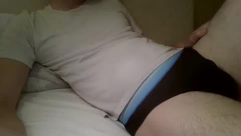 Snapshot of friendly_frank_18 chatting on May 21, 3:52 pm friendly_frank_18 online show from May 21, 3:52 pm