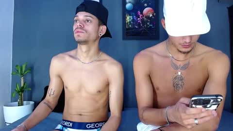 Adam y pitter online show from December 13, 1:12 pm