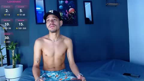 Adam y pitter online show from December 21, 12:49 pm