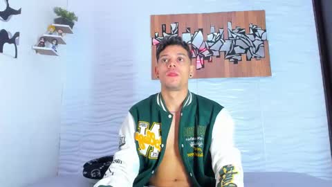 Adam y pitter online show from September 12, 12:16 pm