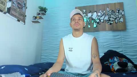 Adam y pitter online show from October 5, 2:04 pm