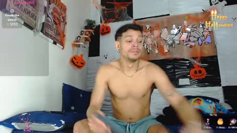 Adam y pitter online show from October 19, 1:45 pm