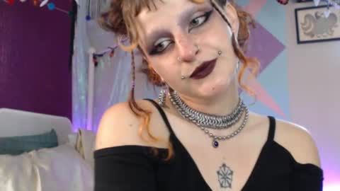 Snapshot of friskyflowers chatting on September 12, 6:19 pm cherry online show from September 12, 6:19 pm