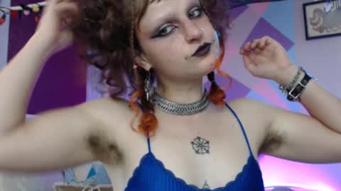 Snapshot of friskyflowers chatting on September 27, 5:18 pm cherry online show from September 27, 5:18 pm