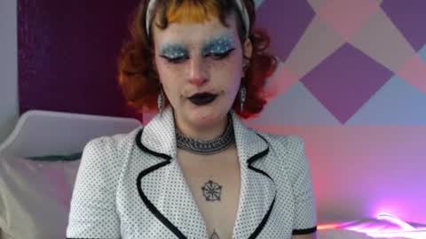 Snapshot of friskyflowers chatting on November 7, 7:14 pm cherry online show from November 7, 7:14 pm