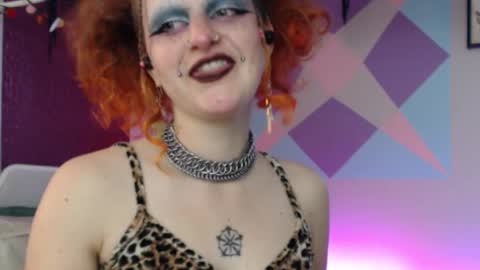 Snapshot of friskyflowers chatting on November 13, 5:56 pm cherry online show from November 13, 5:56 pm