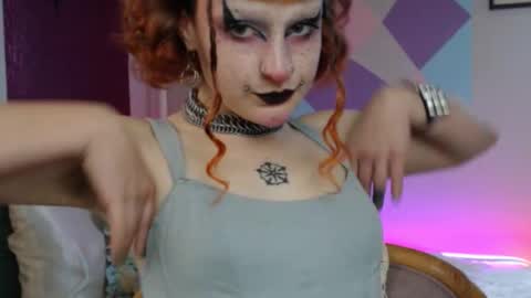 Snapshot of friskyflowers chatting on December 15, 9:08 pm cherry online show from December 15, 9:08 pm