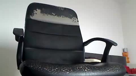 sexykl online show from December 2, 7:57 am