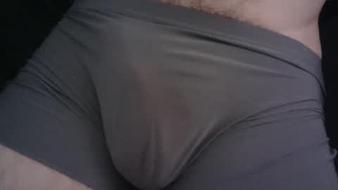 Snapshot of frogered chatting on January 1, 1:58 am frogered online show from January 1, 1:58 am