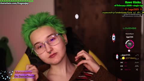   Jaywise Frogfoot  online show from February 5, 10:33 pm