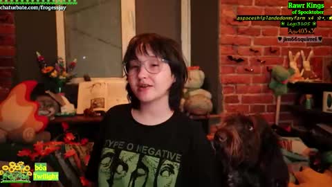   Jaywise Frogfoot  online show from October 18, 9:48 pm