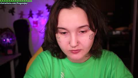   Jaywise Frogfoot  online show from December 1, 9:42 pm