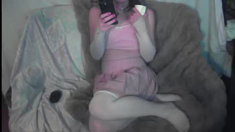 frostyboi20 online show from February 11, 5:51 pm