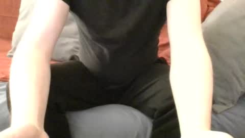 Snapshot of frowx chatting on February 22, 3:29 am Frowxy online show from February 22, 3:29 am