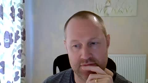 Fuck Buddy UK online show from June 16, 12:52 pm