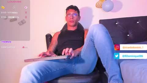 Snapshot of fuck_hardlove chatting on December 20, 1:14 am Ricardodominic 1 MODELO INDEPENDIENTE online show from December 20, 1:14 am