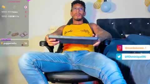 Snapshot of fuck_hardlove chatting on February 1, 6:00 am Ricardodominic 1 MODELO INDEPENDIENTE online show from February 1, 6:00 am