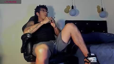 Snapshot of fuck_hardlove chatting on March 7, 1:53 am Ricardodominic 1 MODELO INDEPENDIENTE online show from March 7, 1:53 am
