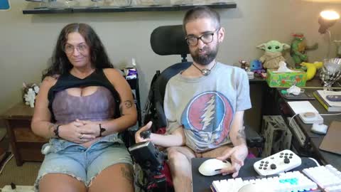 fuck_i_dunno online show from June 3, 7:08 pm