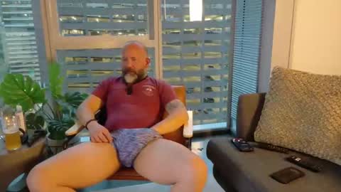 Snapshot of fuckadilf chatting on March 30, 12:11 am fuckadilf online show from March 30, 12:11 am