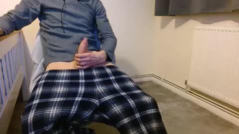 Snapshot of fuckbeatb chatting on March 22, 11:41 pm fuckbeatb online show from March 22, 11:41 pm