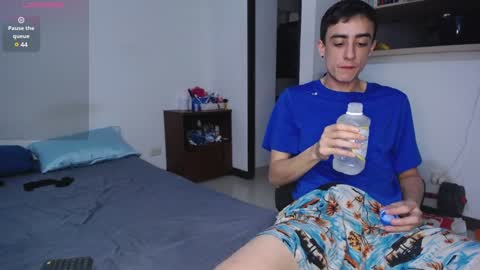 Lauuuu n TheLuckyGuy online show from February 4, 10:13 pm