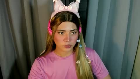 R A I N M O R A L E S  G M A I L . C O M online show from March 14, 10:42 am