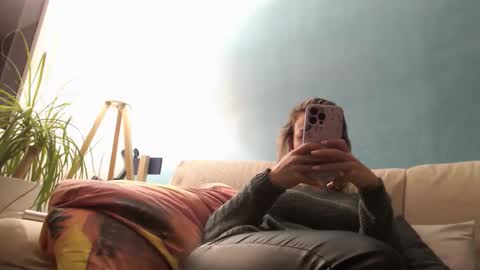 Snapshot of fuckhard4you chatting on November 12, 8:30 pm La online show from November 12, 8:30 pm