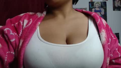 Mia and Gary  online show from February 19, 2:18 am