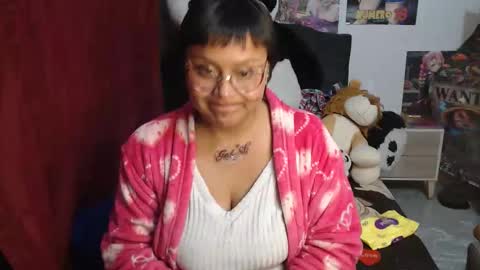 Mia and Gary  online show from February 21, 1:50 am