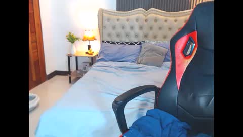 jason online show from December 20, 9:27 am