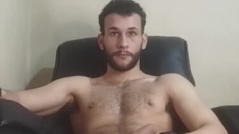 Snapshot of fuckingmulletdaddy chatting on November 29, 12:08 pm Phill online show from November 29, 12:08 pm