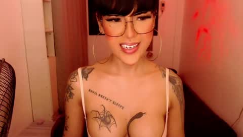 Snapshot of fuckingprincessanna chatting on June 14, 1:24 pm Princess Anna online show from June 14, 1:24 pm