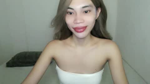 fuckingsexy143 online show from October 13, 1:49 am