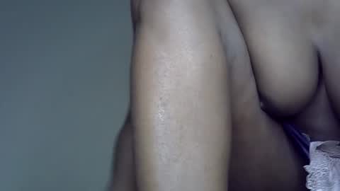 MILK BAE online show from November 26, 8:32 pm