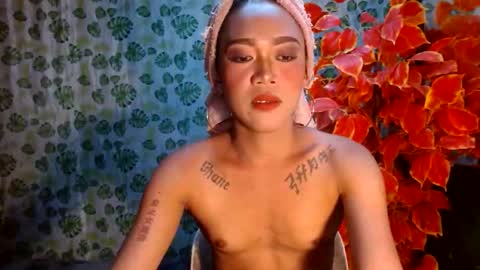 Snapshot of fuckme811826 chatting on September 19, 4:14 am fuckme811826 online show from September 19, 4:14 am