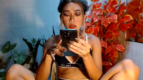 Snapshot of fuckme811826 chatting on September 27, 4:50 am fuckme811826 online show from September 27, 4:50 am