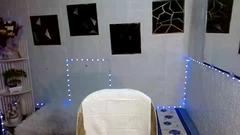 Snapshot of fuckme811826 chatting on November 8, 10:26 am fuckme811826 online show from November 8, 10:26 am