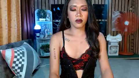 fuckme811826 online show from February 18, 7:37 am