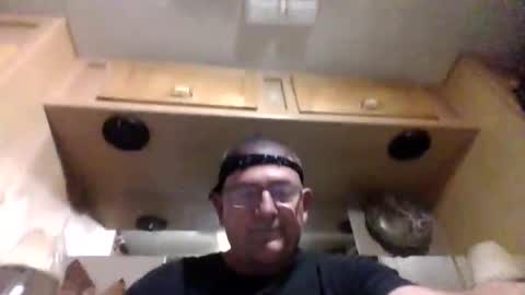 Snapshot of fuckmyassbitch6942 chatting on February 6, 8:50 am debbra online show from February 6, 8:50 am