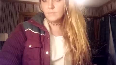 Snapshot of fuckroundfindout513116 chatting on January 15, 11:40 pm fuckroundfindout513116 online show from January 15, 11:40 pm