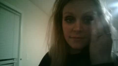 Snapshot of fuckroundfindout513116 chatting on February 6, 9:53 am fuckroundfindout513116 online show from February 6, 9:53 am